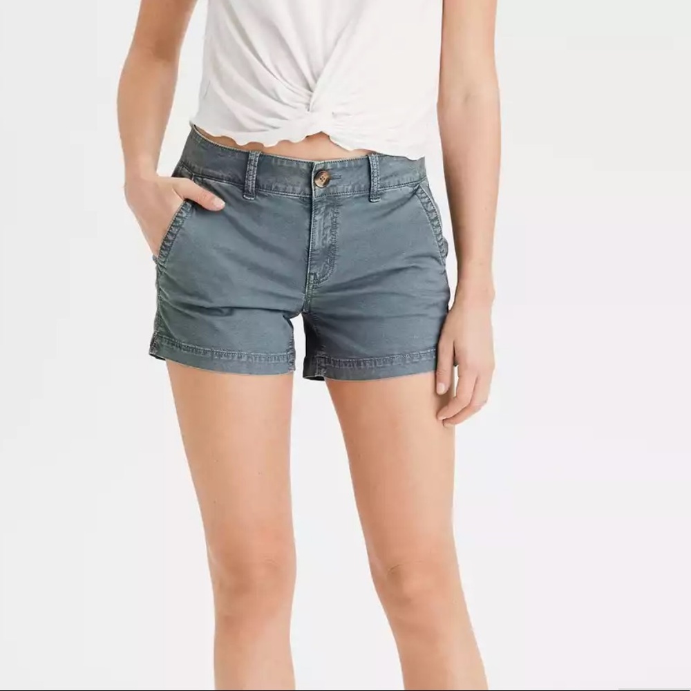 American Eagle Midi Khaki Shorts